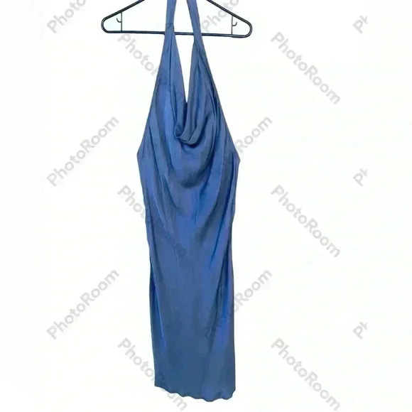 Women’s size Small midi blue dress backless Used once for a formal event - Picture 8 of 8